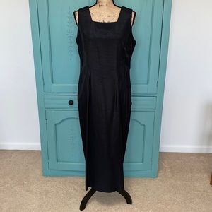 John Roberts Vintage Dress. Black. Size 14